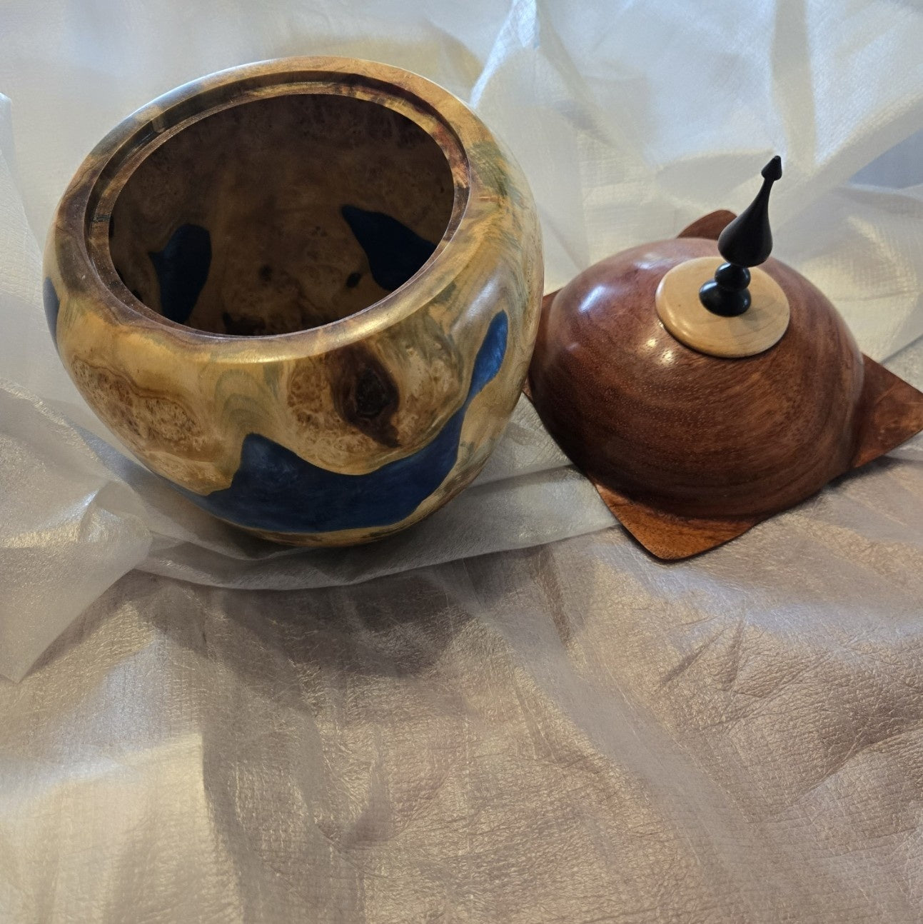 Manitoba maple lidded bowl / box