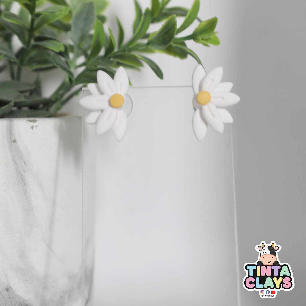 Daisy Polymer Clay Stud Earrings