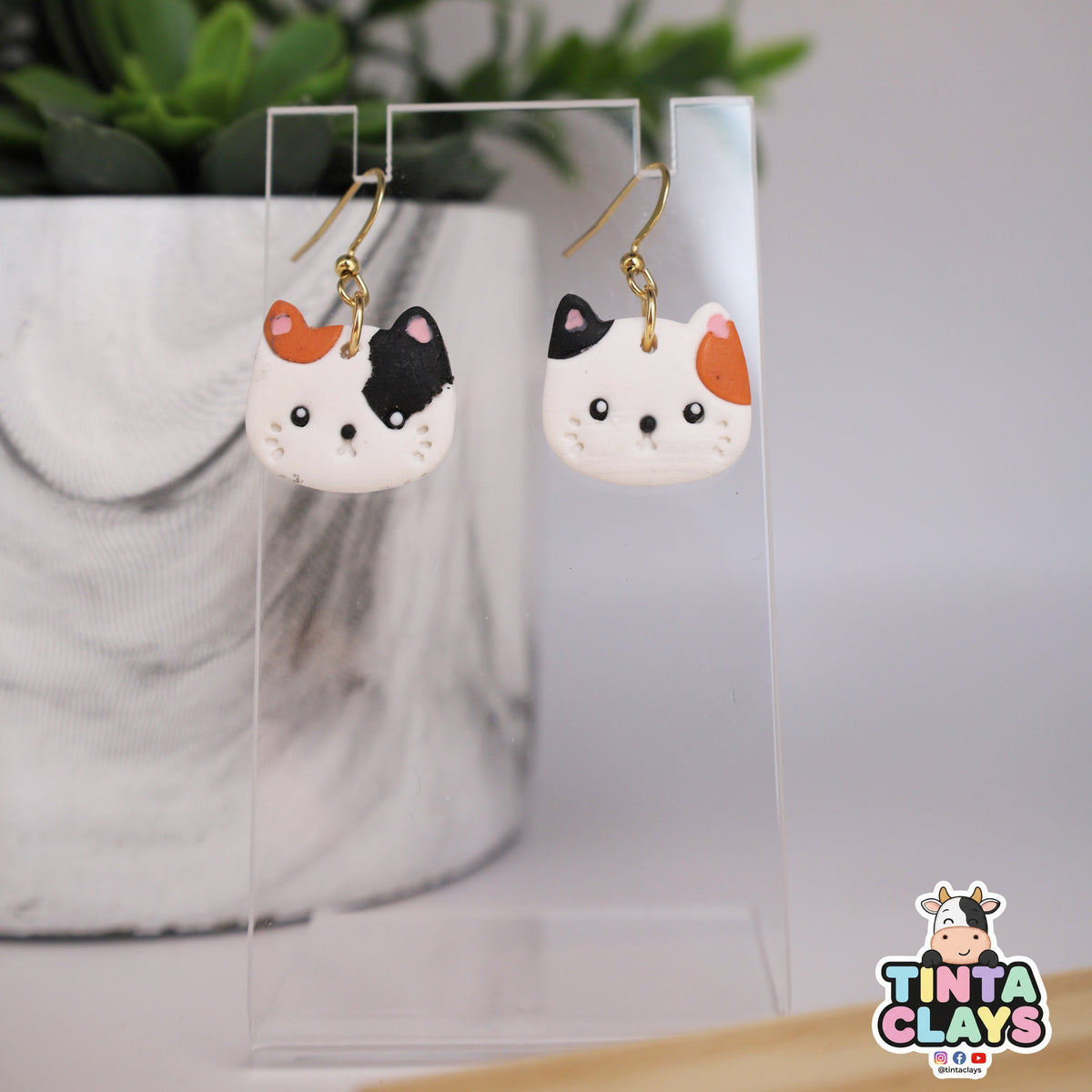 Kitty Polymer Clay Dangle Earrings