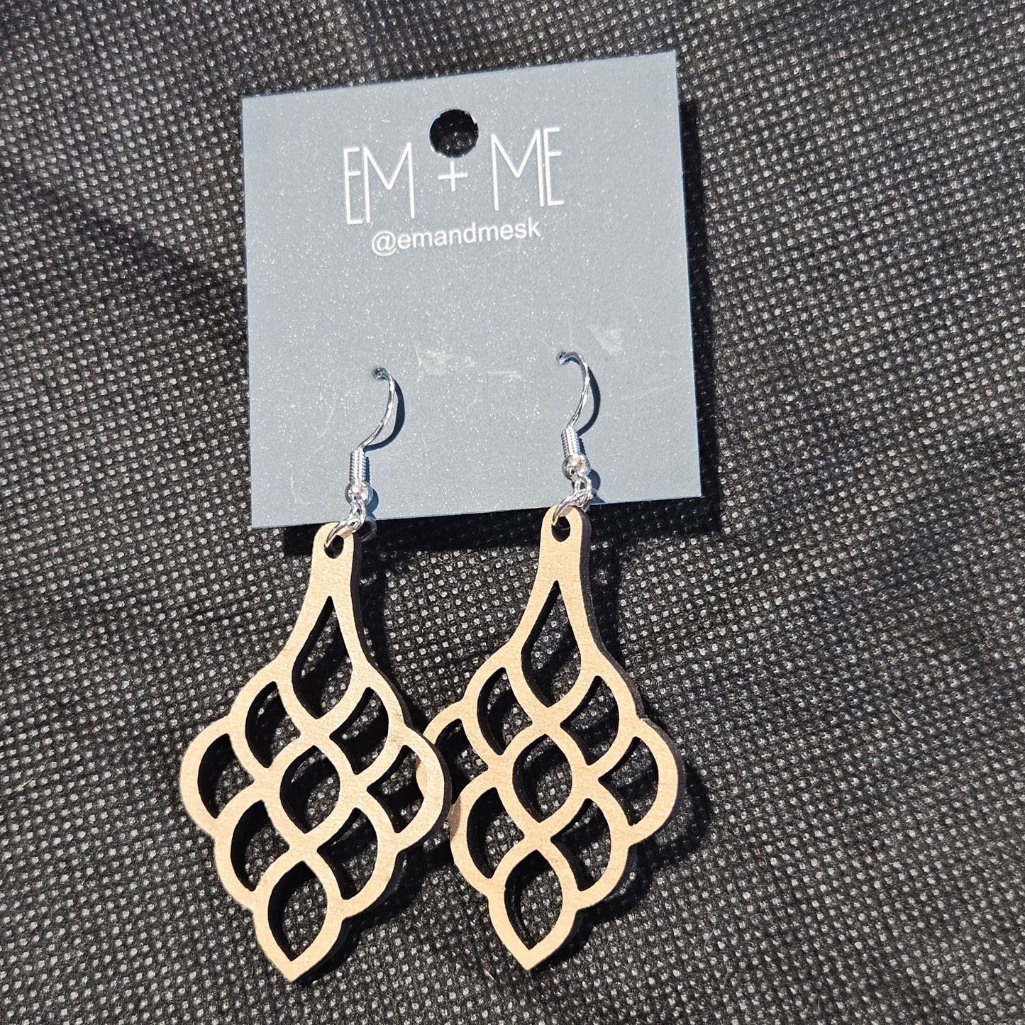 Wooden dangle earrings