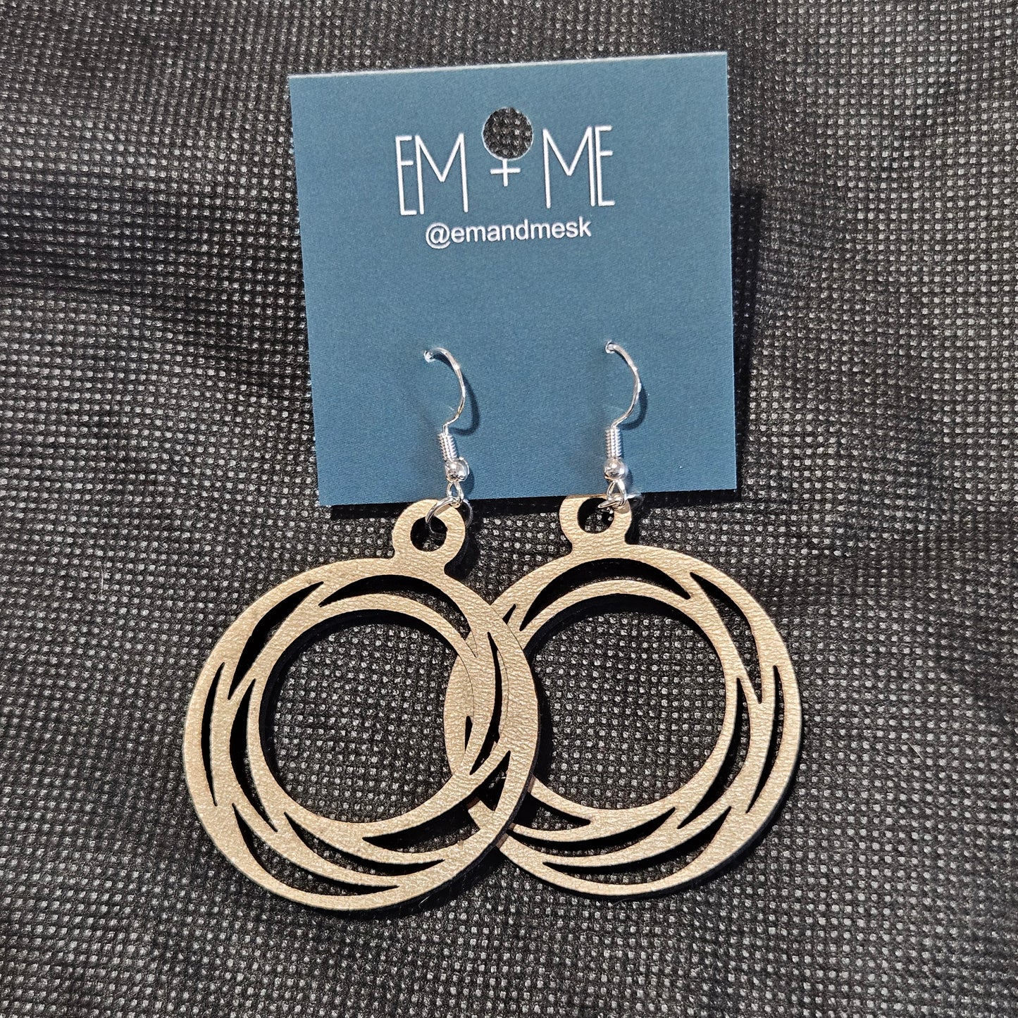 Wooden dangle earrings