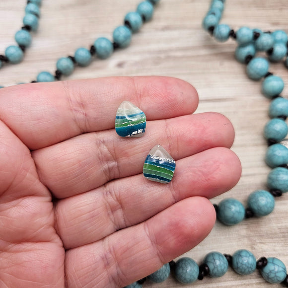Pebble Studs