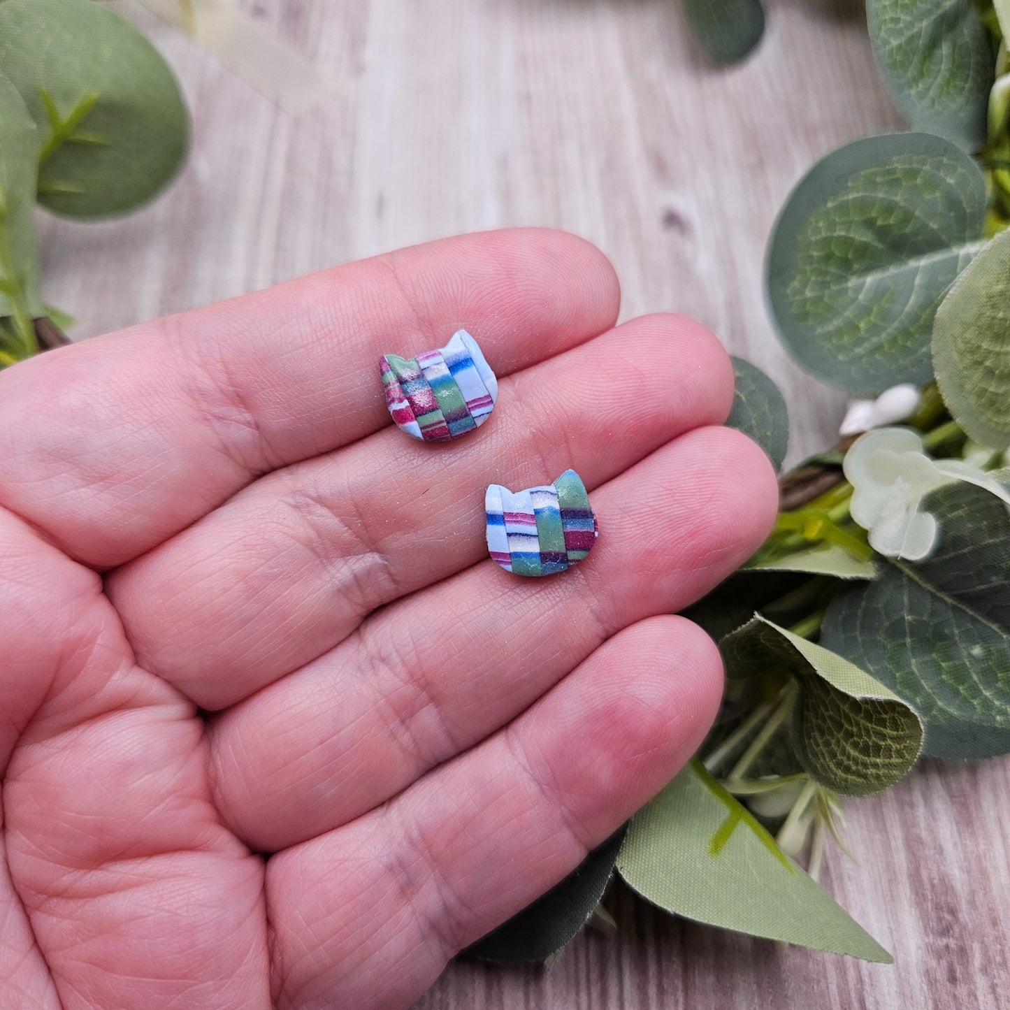 Kitty Studs