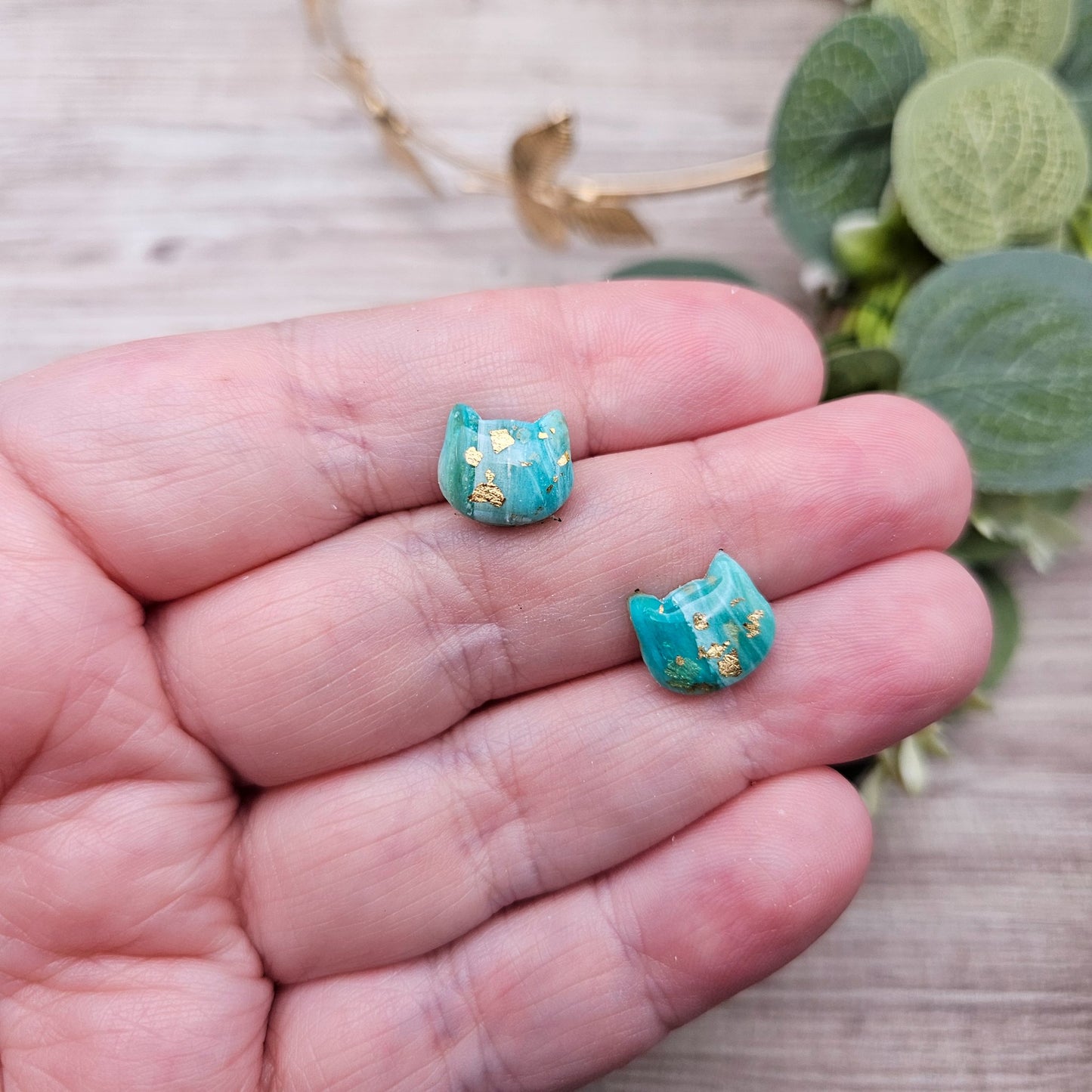 Kitty Studs