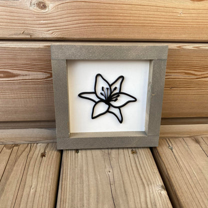 Lily Mini Sign