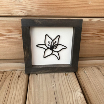 Lily Mini Sign