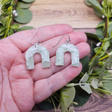 Arch Dangles