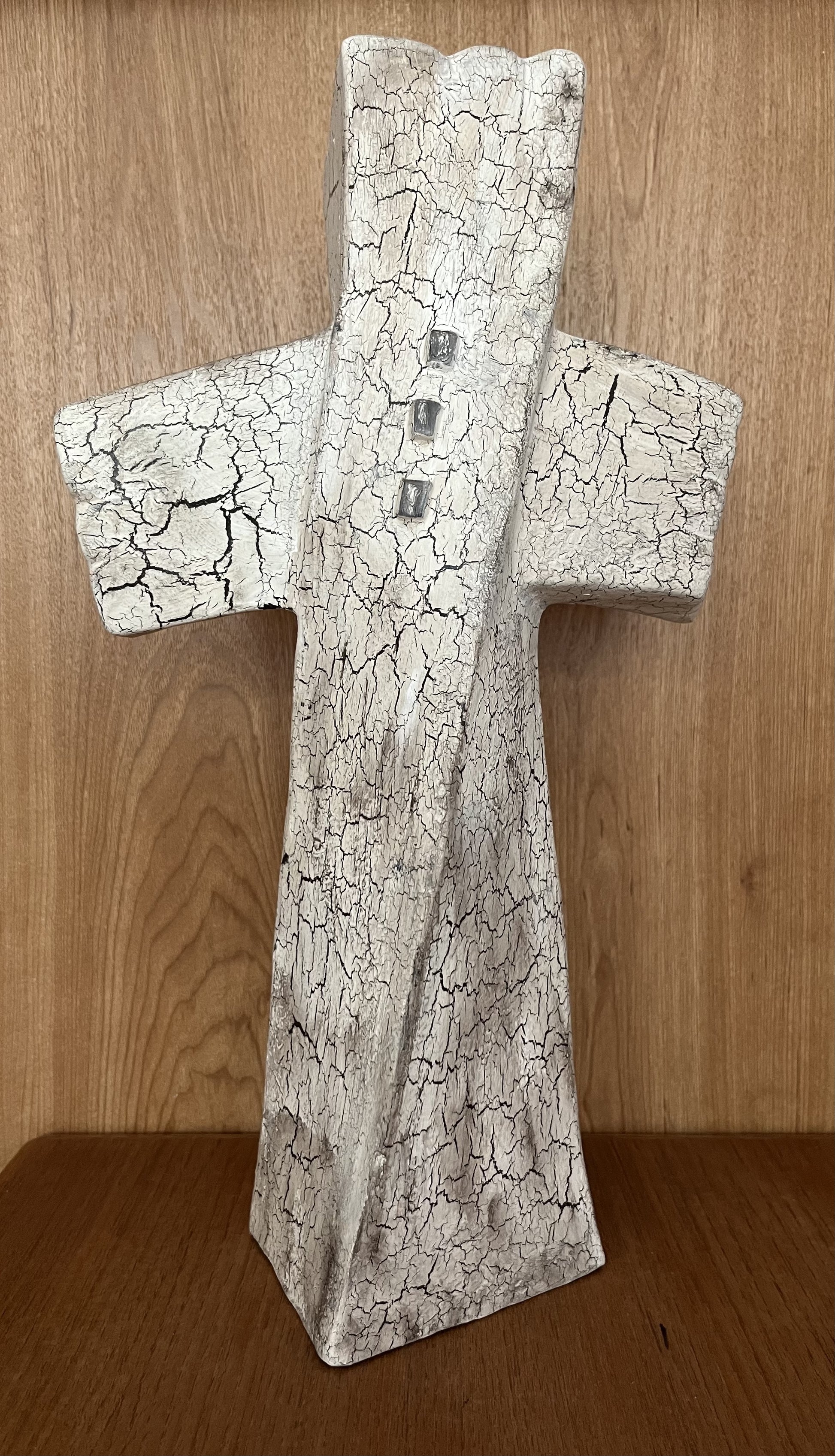 Crackle Twisted Cross Ceramic
