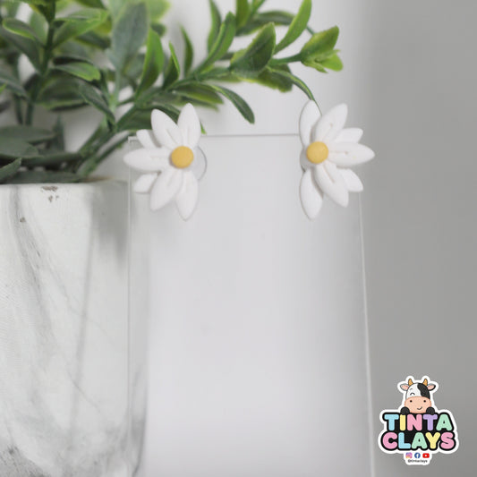 Daisy Polymer Clay Stud Earrings