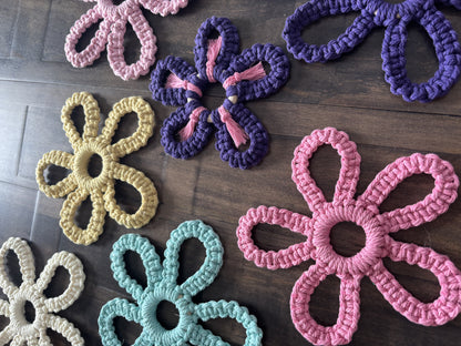 Macrame flowers - Assorted colours