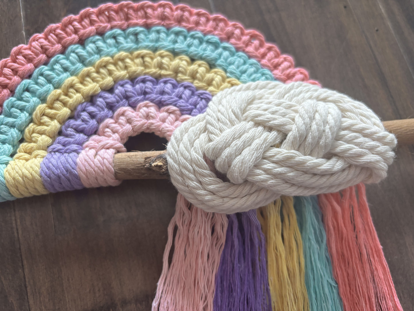 macrame rainbow