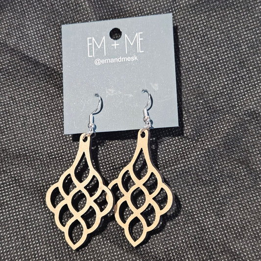 Wooden dangle earrings