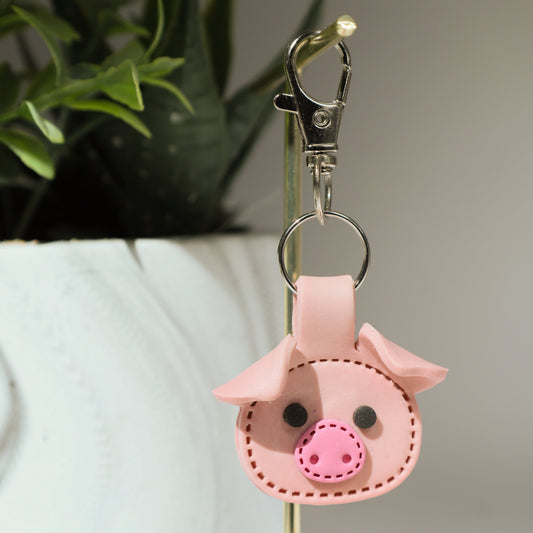 Pig 🐷 Squeal-Worthy Polymer Clay Keychain