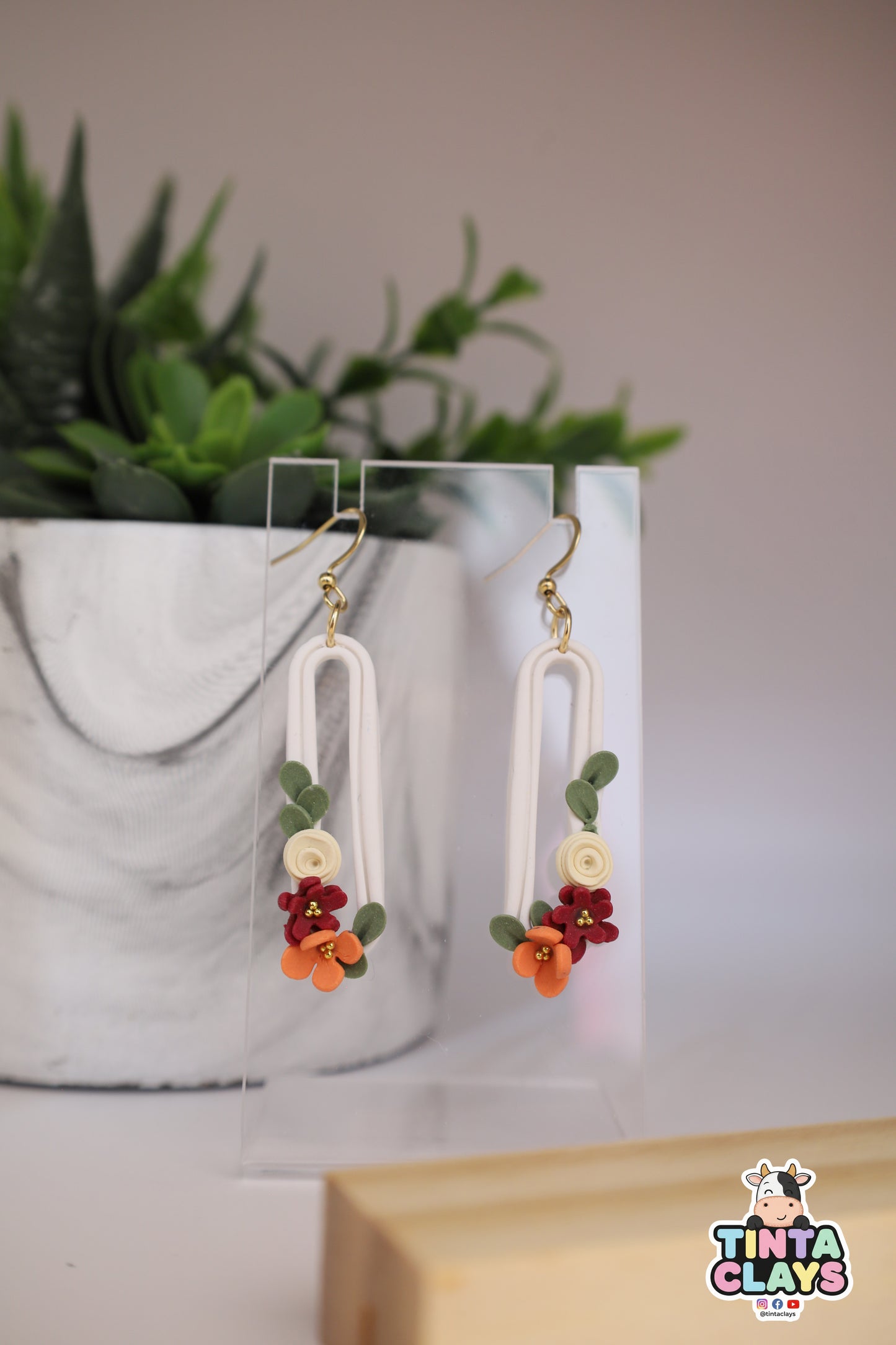 White Arch Floral Polymer Clay Dangle Earrings