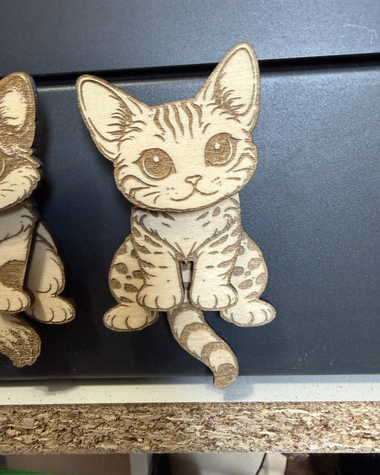 Wiggly Cat Fridge Magnet