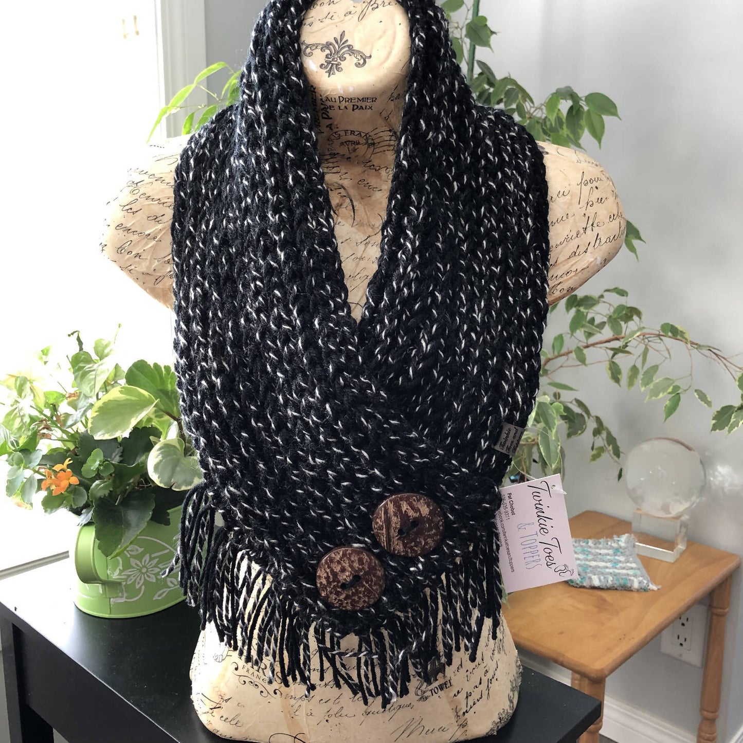 Fringed Cowl