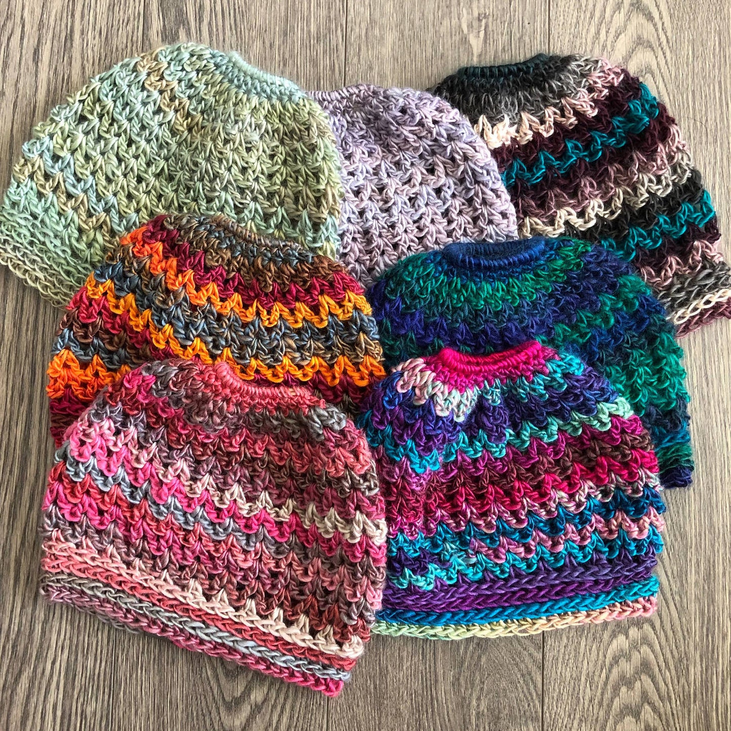 Messy Bun Toque - Easy Peasy