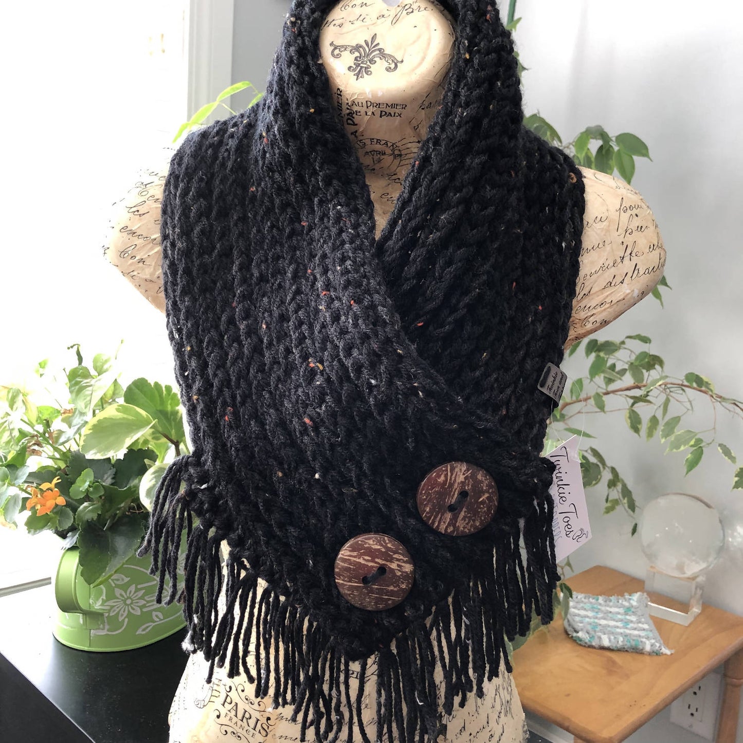 Fringed Cowl