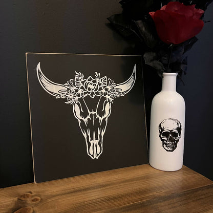 Small frameless black