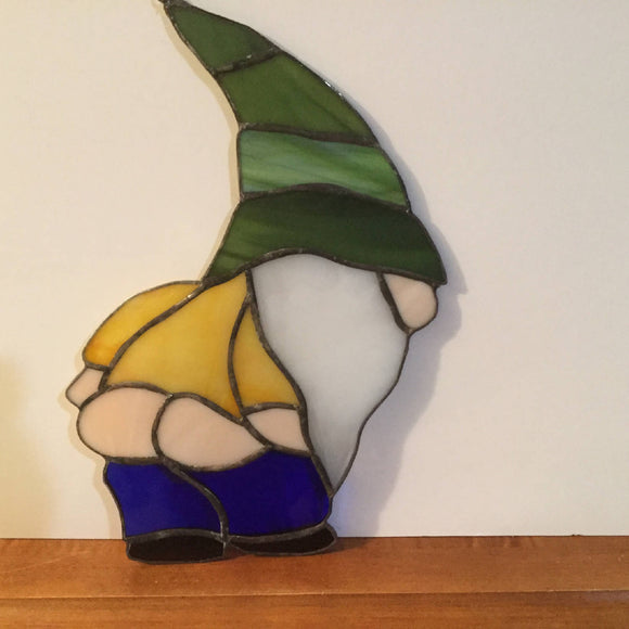 Stained glass mooning gnome